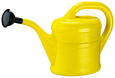 Small Watering Can - Yellow. Indoor or outdoor use