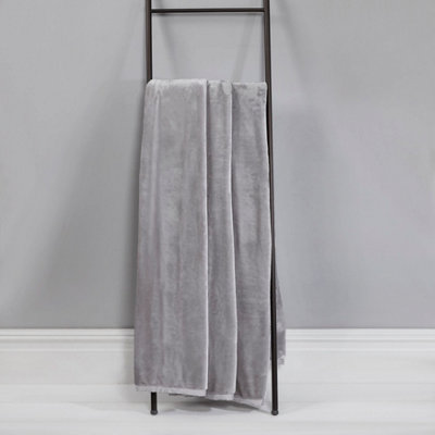 Smart Living Luxurious Cashmere Touch Throw Blanket Soft, Cozy, Perfect Gift