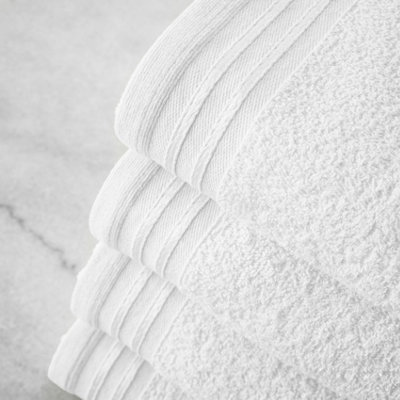 Smart Living Luxury 100% Cotton 4 Piece Super Soft Bathroom Towel Bale Set - White