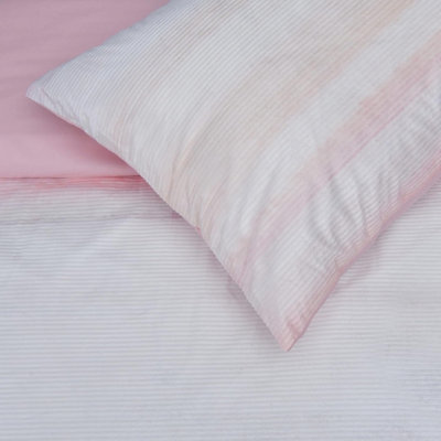 Smart Living Luxury Hotel Quality Reversible Ribbed Velvet Duvet Cover with Pillowcases