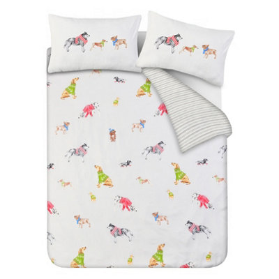 Smart Living Luxury Soft Reversible Pooches in Jumpers Duvet Cover & Pillowcases