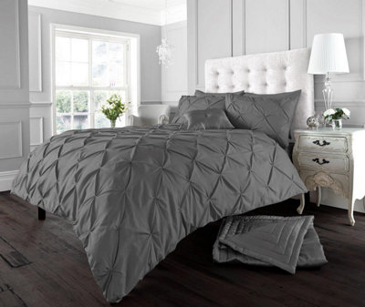 Smart Living Pintuck Duvet Cover With Pillowcases Polycotton Quilt Bedding Covers Pinch Pleated