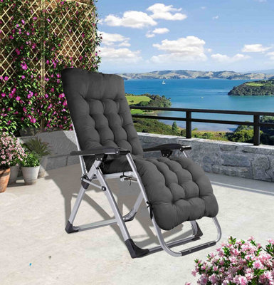 Smart Living Zero Gravity Reclining Chair with Cushion Pillow Black
