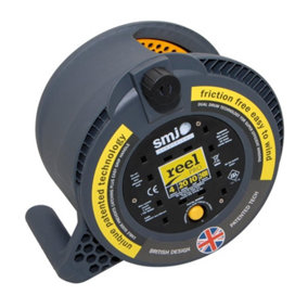 SMJ RP2010 Reel Pro 20m 13 amp 4 Socket Thermal Cable Reel 2400W Black/Yellow