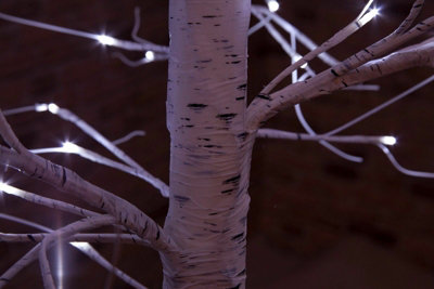 Snowtime 4ft / 120cm Light Up Birch Tree with Ice White LEDs in Twinkle Effect Indoor / Outdoor