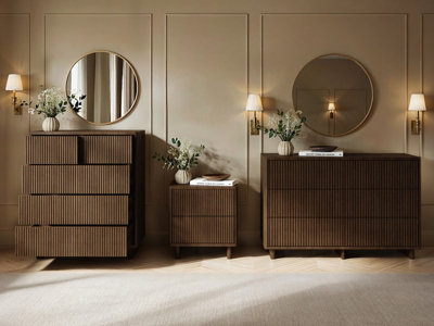 SOLACE+CO Velmor Ribbed Chest of 6 Drawers Walnut
