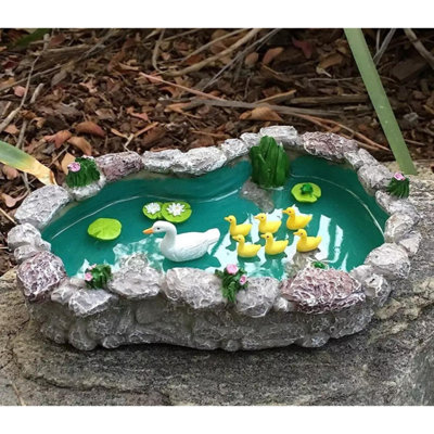 Solar Garden Duck Ornament Pond Miniature Family Ducklings Statue Lighting