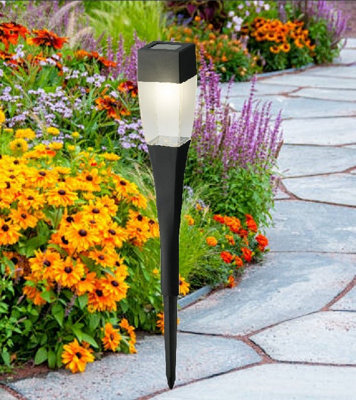 Square pathway solar deals lights