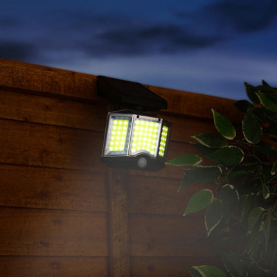 Solar Powered LED PIR Motion Sensor Security Lamp - 400 Lumen Wall or Fence Outdoor Light with 5m Detection Range & 3 Light Modes