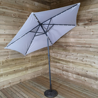 Solar Powered Light Up LED Crank Tilt Garden Patio Parasol 270cm