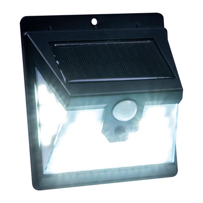 Solar pir lights deals b&q