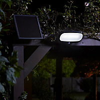 Solar Powered PIR Motion Sensor Security Floodlight - 500 Lumen Outdoor Garden Wall Light with 8m Detection - H12.5 x W26.5cm