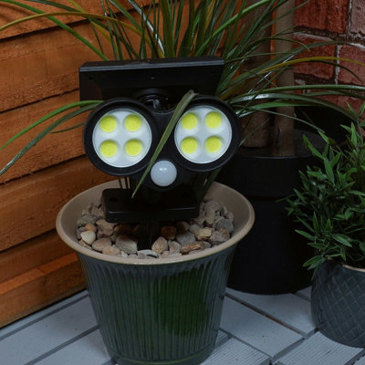 300 lumen online solar post light