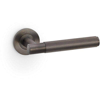 SOLID BRASS Reeded Door Handle Set - Dark Bronze Straight Lever On Round Rose