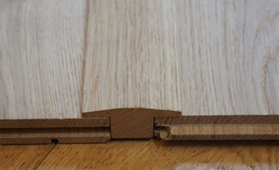 Solid Oak 19mm T-Bar Premium Quality (1.10m Long)