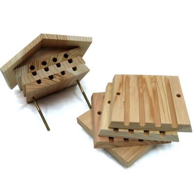 Solitary Beehive Mason Hotel In High Quality Cedar - 6