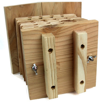 Solitary Beehive Mason Hotel In High Quality Cedar - 7