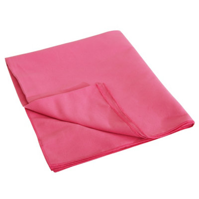 SOLS Atoll 70 Microfibre Bath Towel Fuchsia (70 x 120 cm) | DIY at B&Q