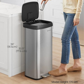 SONGMICS Big Rubbish Bin, Waste Bin, Tall and Large, Metal Waste Pedal Bin with Lid for Kitchen, Silver and Black