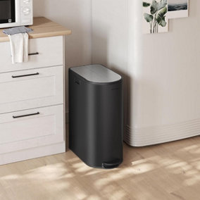 SONGMICS Double Compartment Kitchen Bin, Twin Slim Trash Can for Recycling and Waste, Pedal Bin, Ink Black and Silver