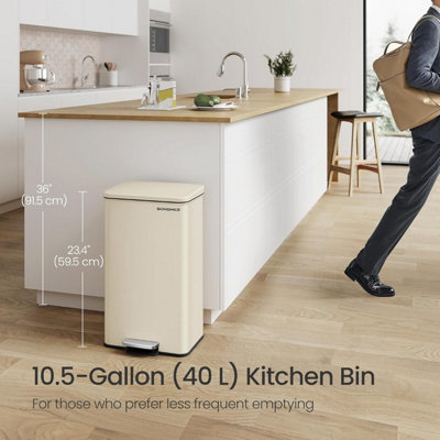 SONGMICS Kitchen Bin, Rubbish Bin, Large Step Bin with Lid, Steel, Soft Close, 15 Liner Bags Included, Sand Beige