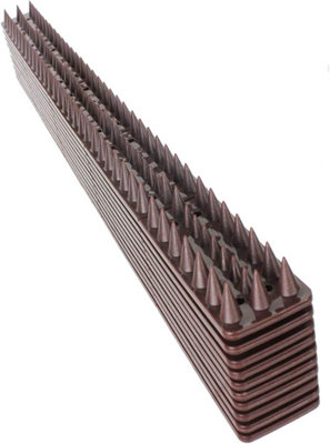 SPARES2GO Anti-Climb Fence Wall Security Intruder Pest Repellent Spikes (10 Strips, 5 Metres)