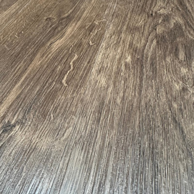 SPC Click Flooring Composite Plank Flooring - Underlay Installed - Dark Walnut Oak Plank Style 2.193m2 Pack