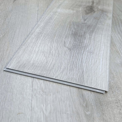SPC Click Flooring Composite Plank Flooring - Underlay Installed - Grey Pewter Oak - 2.193m2 Pack