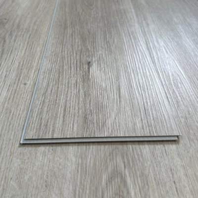 SPC Click Flooring Composite Plank Flooring - Underlay Installed - Stoney Grey Oak - 2.193m2 Pack