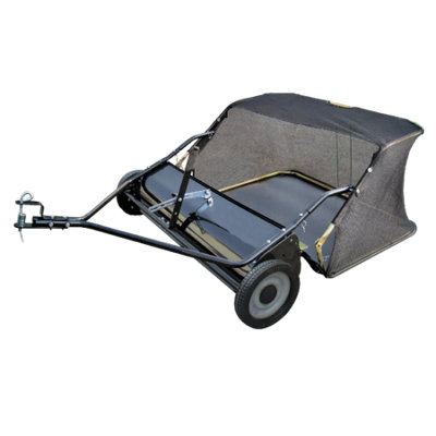 Spectrum 97cm Towed Lawn & Leaf SweeperSP31105