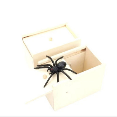 Spider In A Box Prank Wooden Scare Box Toy Trick Scary Halloween Party ...