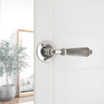 SPIRA BRASS Regency Lever Door Handle Aged Nickel