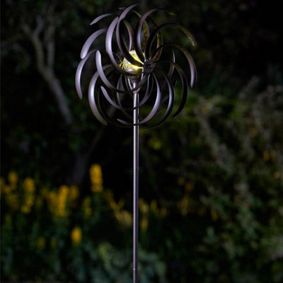 Spiro Garden Wind Spinner with Solar Powered Crackle Globe