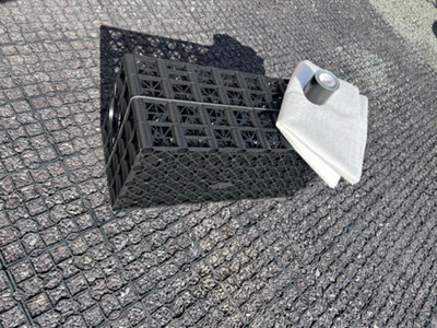 Spudulica Soakaway Crate Kit 1900L - 10 x 190 litre Crates with Cut Geotextile & Adhesive Tape