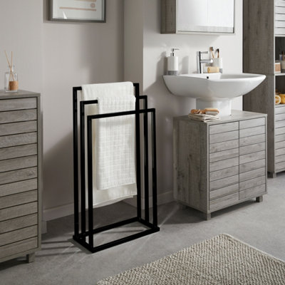 Square 3 Rail Tube Towel Stand in Black