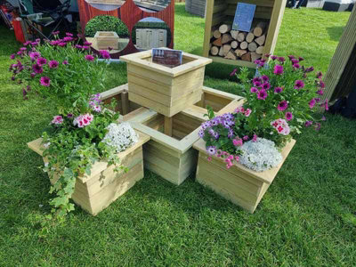 Square Planter - Redwood - L45 x W45 x H34 cm