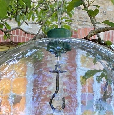 Squirrel Proof Baffle Protection for Wild Bird Feeders