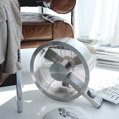 Stadler Form Q, DESIGNER FAN manufactured from aluminium/stainless steel with 3 power levels, 40 watts, silver