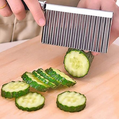 Stainless Steel Chopper Potato Salad Chips Vegetable Handle Crinkle Cutter Wavy