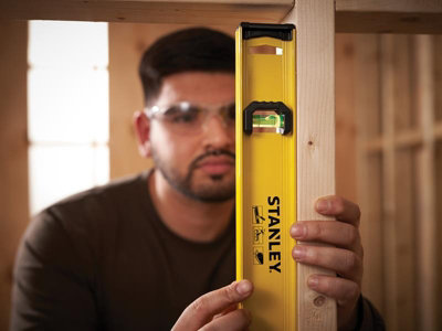 STANLEY 60cm Basic I-Beam Level for Accurate Levelling