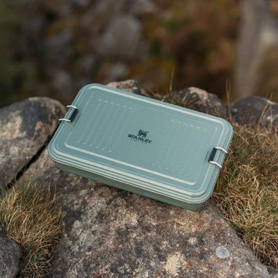 Stanley Classic Useful Box 1.18L Hammertone Green