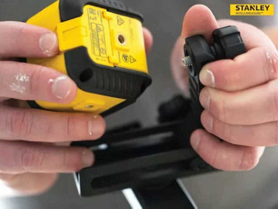 Stanley Cubix Red Beam Cross Line Laser Level STHT77498-1 INT177498