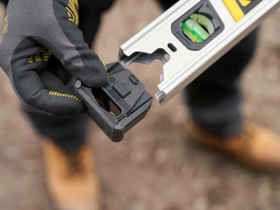 Sola AZ Spirit Level, Aluminium, 200 Cm 200 Cm