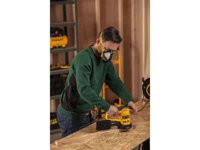Stanley STMF021002 Lite Pro Dust Mask Low Breathing Resistance Non Allergenic - 6