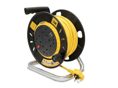 Stanley SXECGT2OHSE Open Drum Cable Reel 240V 13A 4-Socket + 2 USB 25m