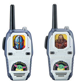 STAR WARS: THE MANDALORIAN WALKIE TALKIES WITH EXTENDED RANGE LIGHTS  SOUND EFFECTS