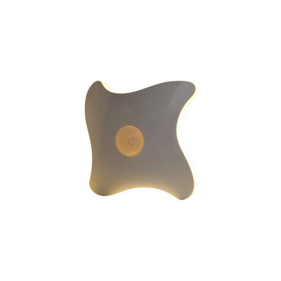 Blue Spiral Star Night Light - Dusk To Dawn Sensor Wall Plug Light