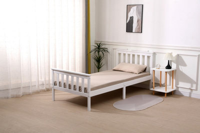 Starlight Beds Somnium White Shaker Wooden Bed Frame King Size