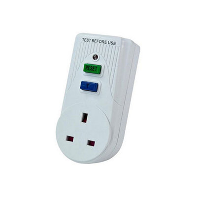 STATUSA ABMRCDPLUG Portable Plug-In Rcd 3 Pin Power Breaker Safety Outlet Adaptor