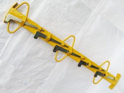 Steel Fence Strainer Clamp 1.52M (Wire Mesh Stock Straining)